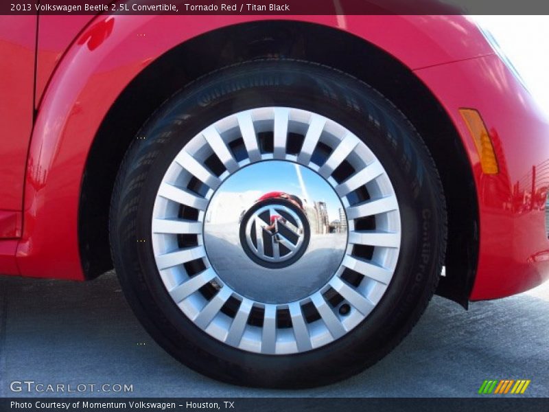 Tornado Red / Titan Black 2013 Volkswagen Beetle 2.5L Convertible