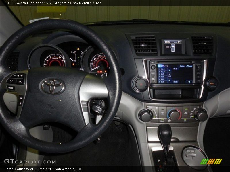 Magnetic Gray Metallic / Ash 2013 Toyota Highlander V6