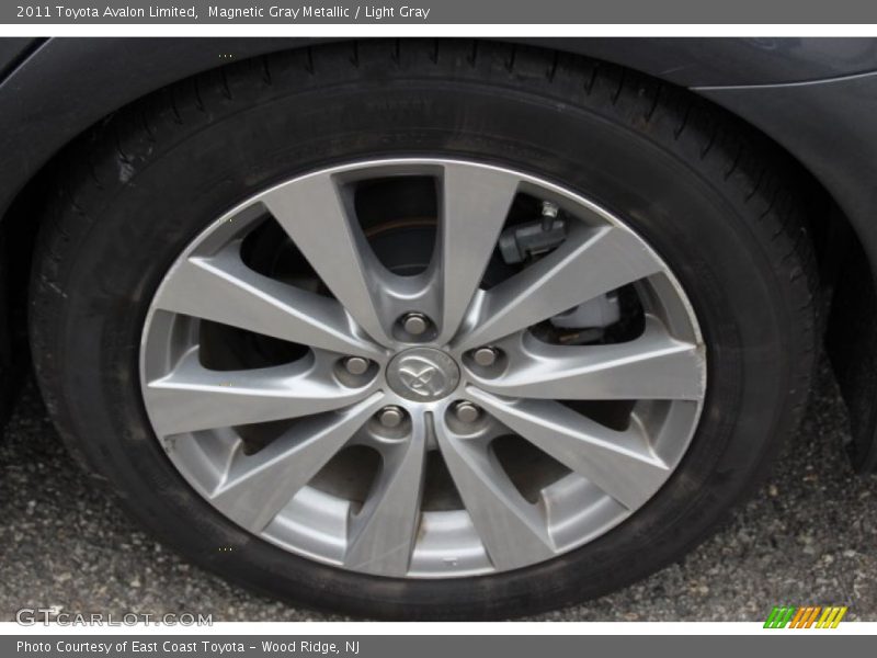 Magnetic Gray Metallic / Light Gray 2011 Toyota Avalon Limited