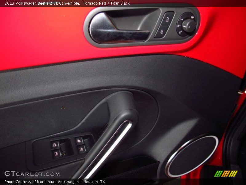 Tornado Red / Titan Black 2013 Volkswagen Beetle 2.5L Convertible
