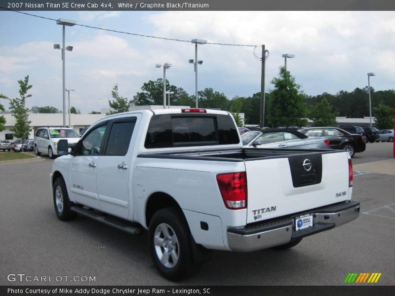 White / Graphite Black/Titanium 2007 Nissan Titan SE Crew Cab 4x4