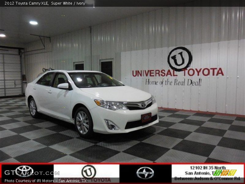 Super White / Ivory 2012 Toyota Camry XLE