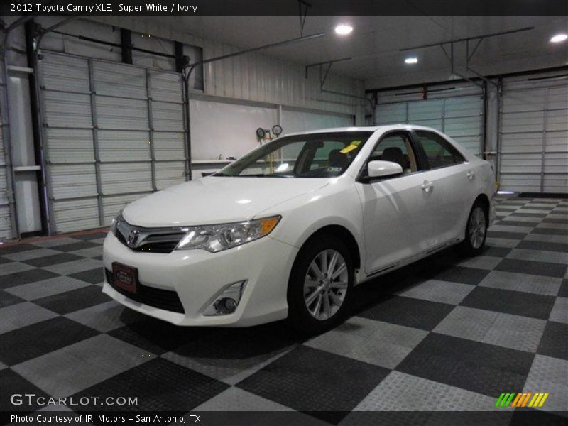 Super White / Ivory 2012 Toyota Camry XLE