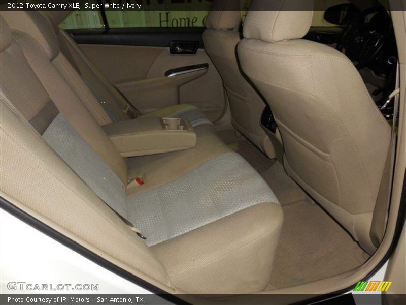 Super White / Ivory 2012 Toyota Camry XLE