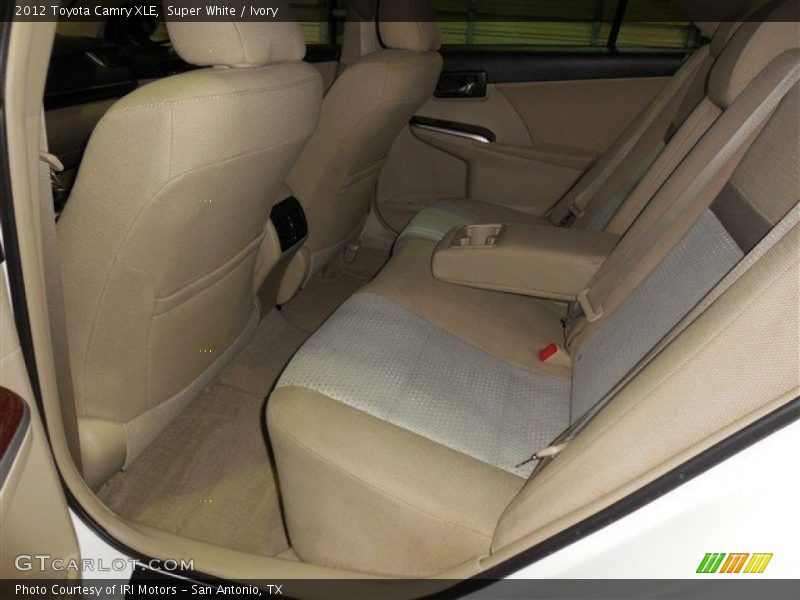 Super White / Ivory 2012 Toyota Camry XLE