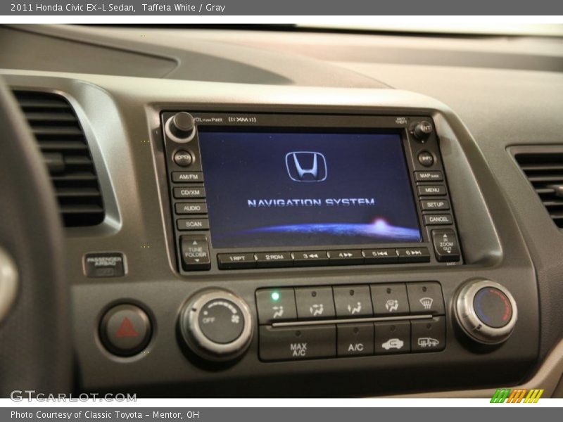 Controls of 2011 Civic EX-L Sedan