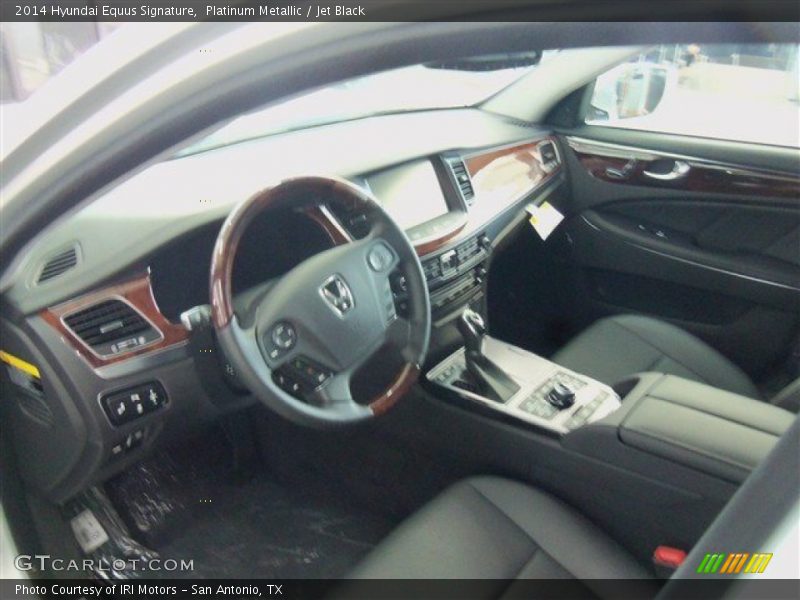 Platinum Metallic / Jet Black 2014 Hyundai Equus Signature