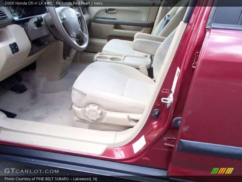 Redondo Red Pearl / Ivory 2006 Honda CR-V LX 4WD