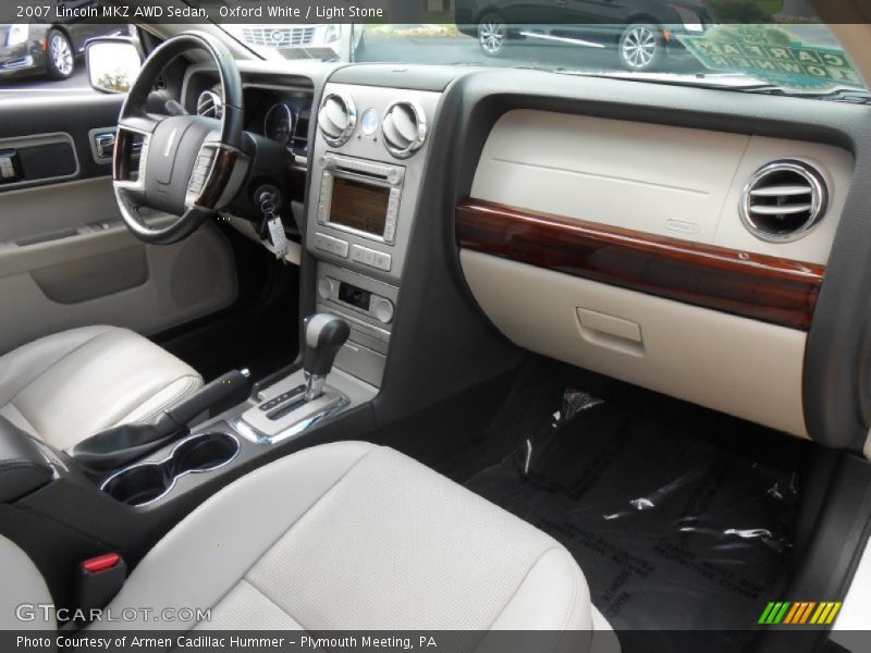 Oxford White / Light Stone 2007 Lincoln MKZ AWD Sedan