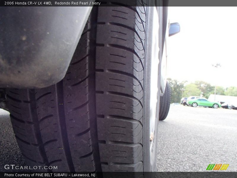 Redondo Red Pearl / Ivory 2006 Honda CR-V LX 4WD