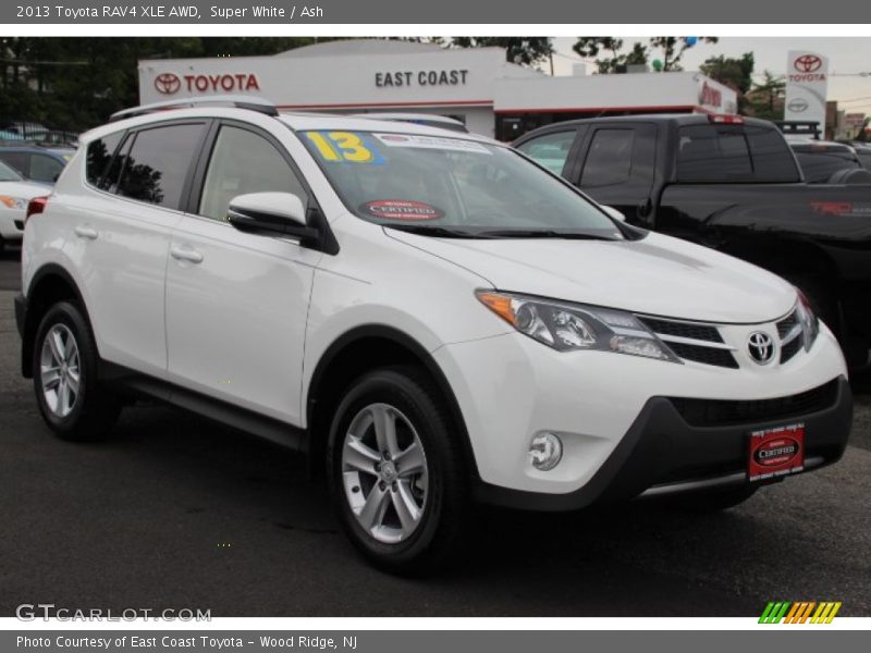Super White / Ash 2013 Toyota RAV4 XLE AWD