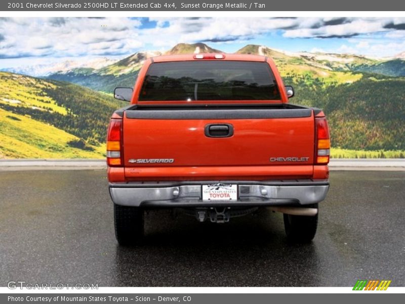 Sunset Orange Metallic / Tan 2001 Chevrolet Silverado 2500HD LT Extended Cab 4x4