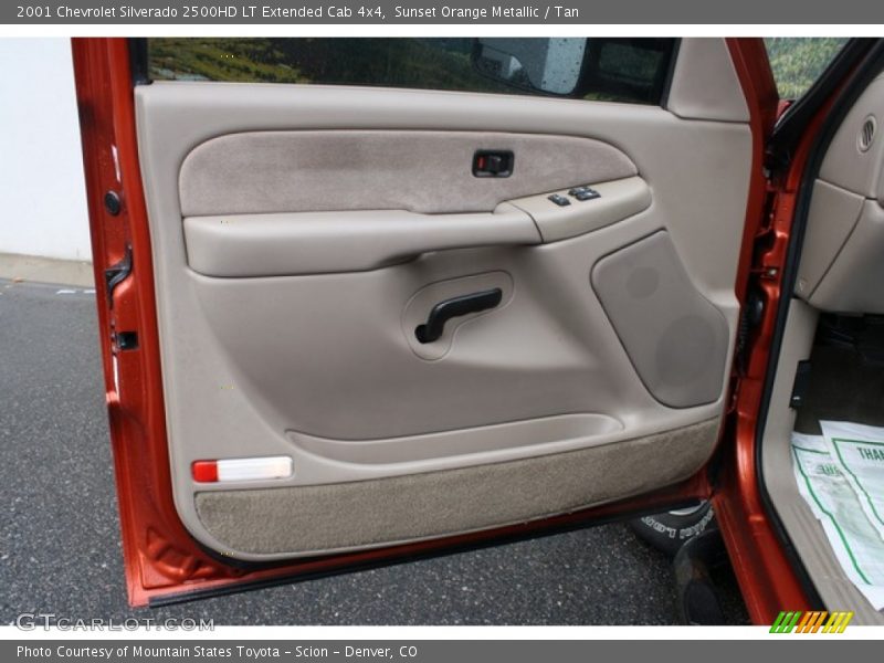 Door Panel of 2001 Silverado 2500HD LT Extended Cab 4x4
