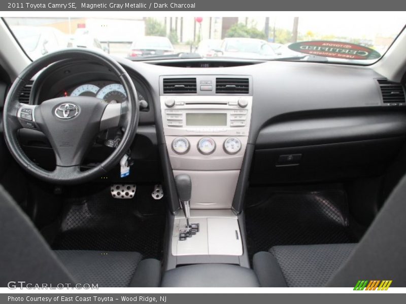 Magnetic Gray Metallic / Dark Charcoal 2011 Toyota Camry SE