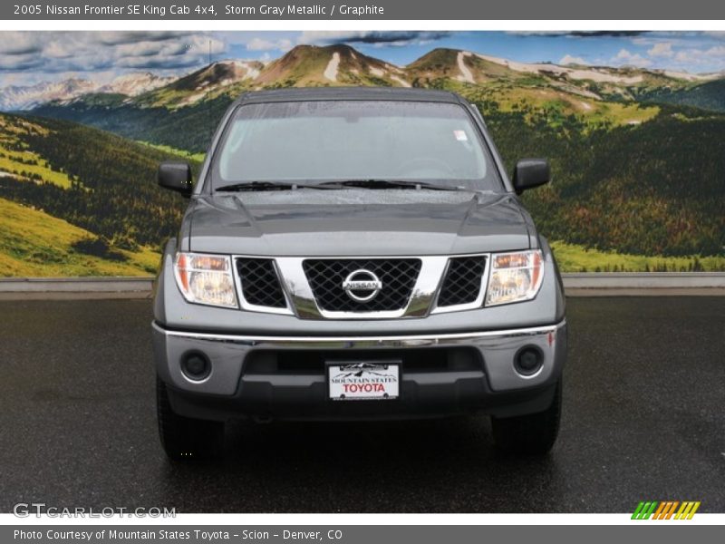 Storm Gray Metallic / Graphite 2005 Nissan Frontier SE King Cab 4x4