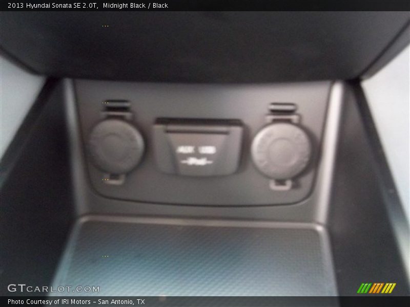 Midnight Black / Black 2013 Hyundai Sonata SE 2.0T