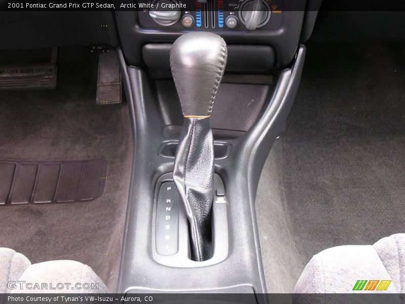 Arctic White / Graphite 2001 Pontiac Grand Prix GTP Sedan
