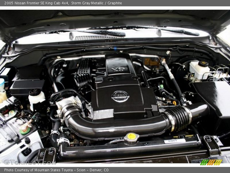 Storm Gray Metallic / Graphite 2005 Nissan Frontier SE King Cab 4x4