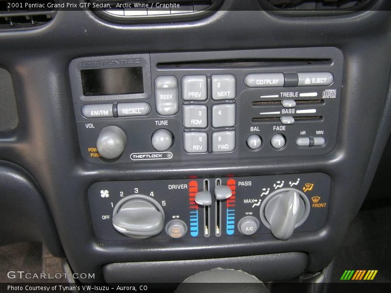 Arctic White / Graphite 2001 Pontiac Grand Prix GTP Sedan
