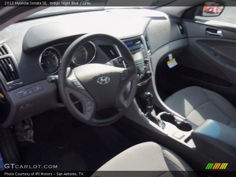 Indigo Night Blue / Gray 2013 Hyundai Sonata SE