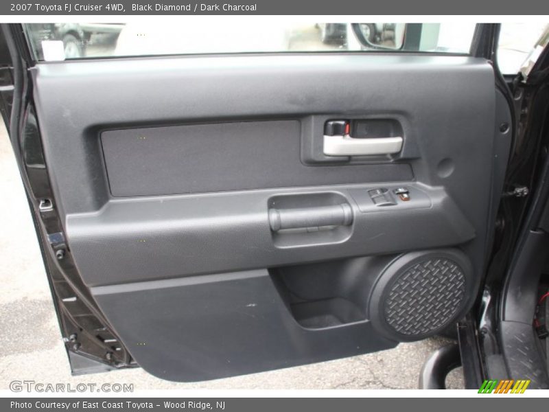 Black Diamond / Dark Charcoal 2007 Toyota FJ Cruiser 4WD
