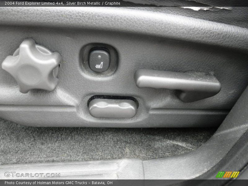 Silver Birch Metallic / Graphite 2004 Ford Explorer Limited 4x4
