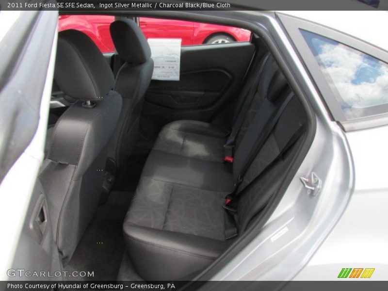 Ingot Silver Metallic / Charcoal Black/Blue Cloth 2011 Ford Fiesta SE SFE Sedan