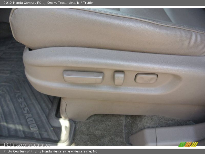 Smoky Topaz Metallic / Truffle 2012 Honda Odyssey EX-L