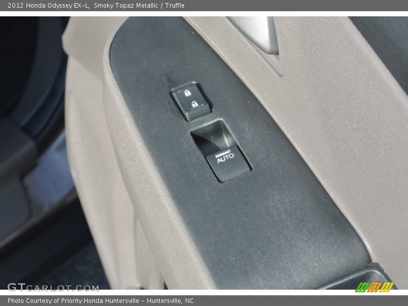 Smoky Topaz Metallic / Truffle 2012 Honda Odyssey EX-L