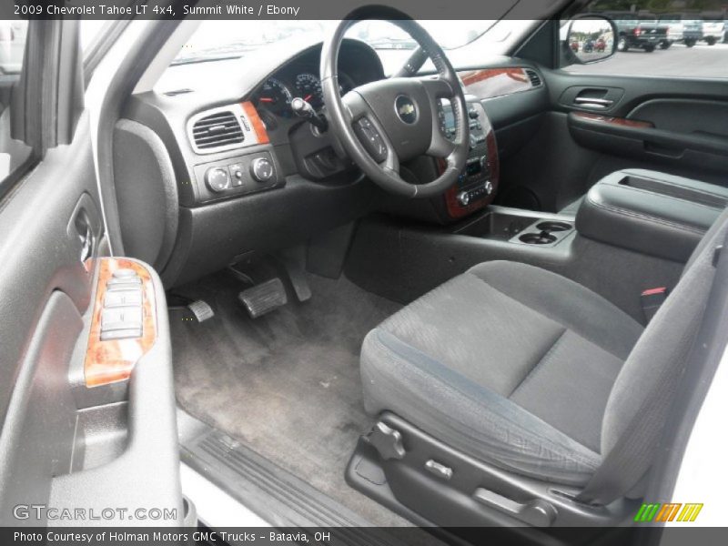 Summit White / Ebony 2009 Chevrolet Tahoe LT 4x4