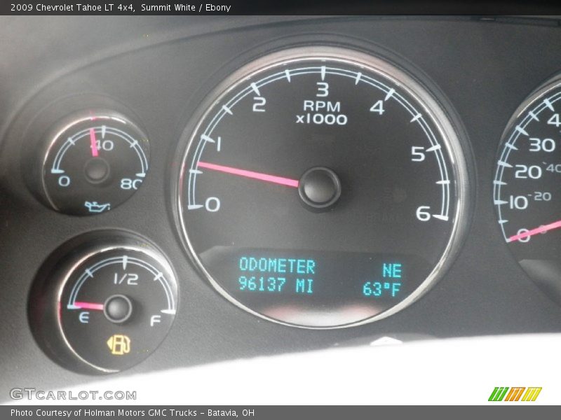 Summit White / Ebony 2009 Chevrolet Tahoe LT 4x4
