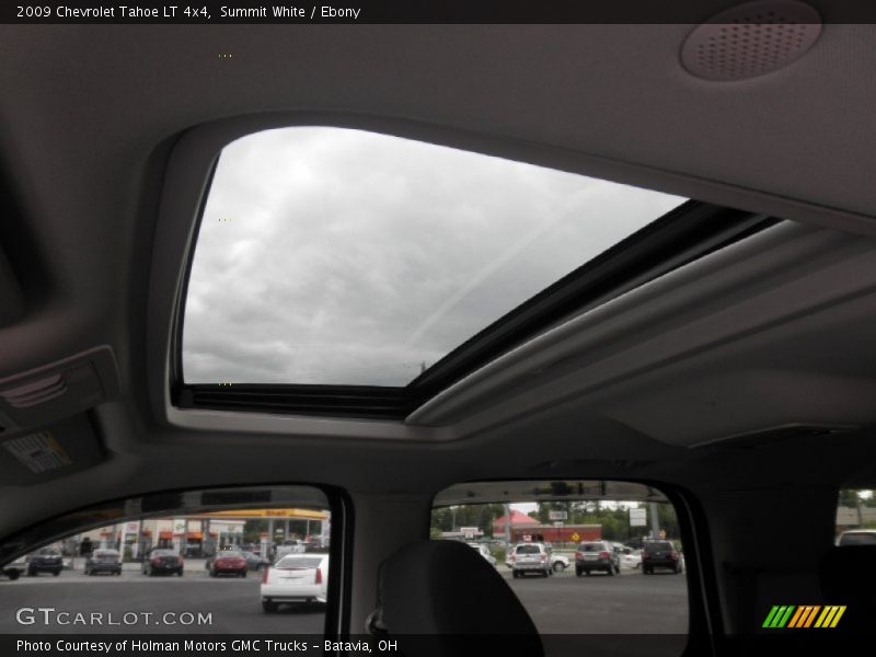 Summit White / Ebony 2009 Chevrolet Tahoe LT 4x4