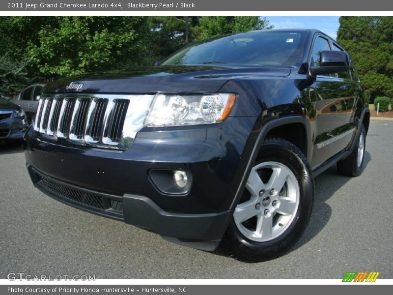 Blackberry Pearl / Black 2011 Jeep Grand Cherokee Laredo 4x4