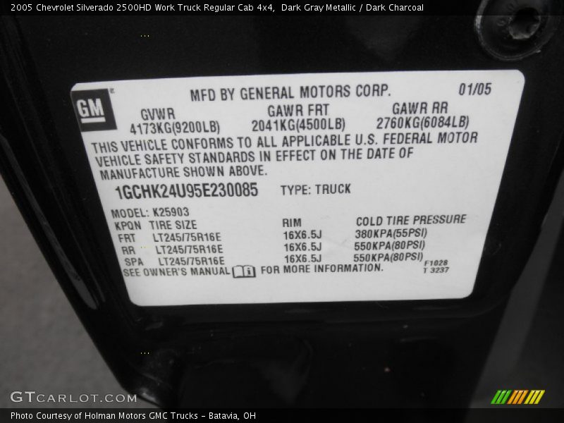 Dark Gray Metallic / Dark Charcoal 2005 Chevrolet Silverado 2500HD Work Truck Regular Cab 4x4