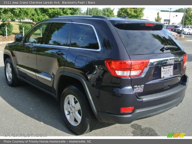 Blackberry Pearl / Black 2011 Jeep Grand Cherokee Laredo 4x4