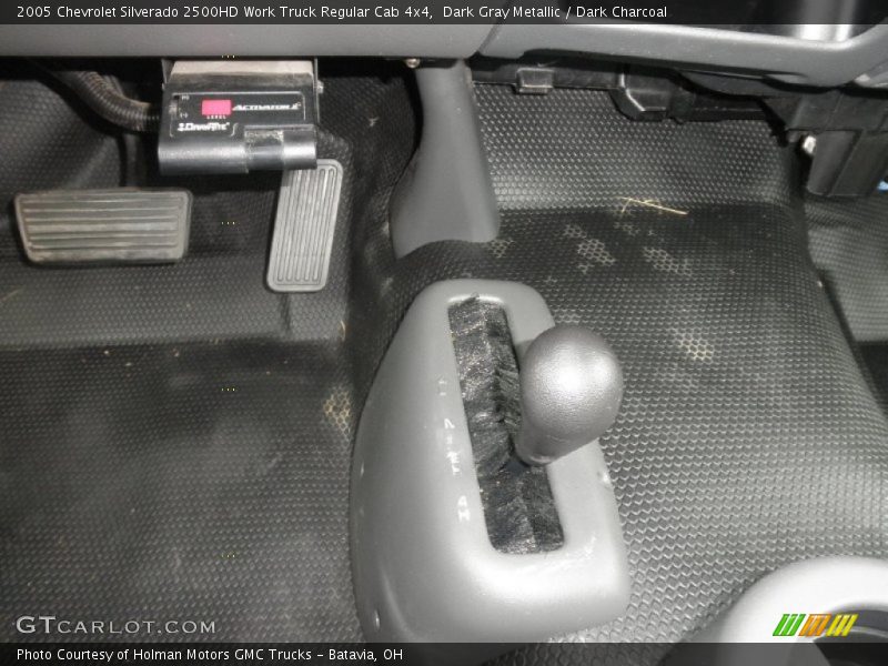 Dark Gray Metallic / Dark Charcoal 2005 Chevrolet Silverado 2500HD Work Truck Regular Cab 4x4