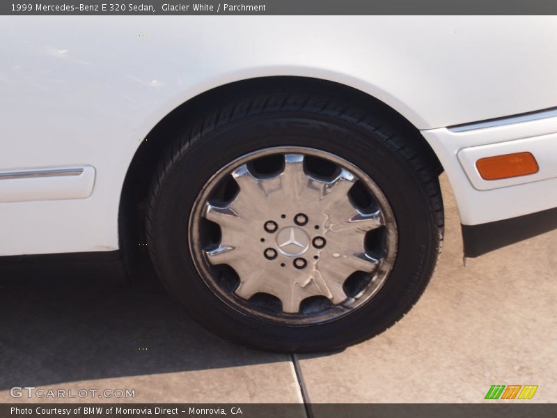 Glacier White / Parchment 1999 Mercedes-Benz E 320 Sedan