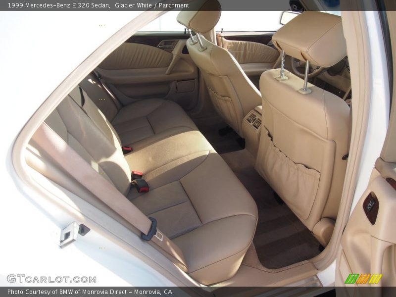 Glacier White / Parchment 1999 Mercedes-Benz E 320 Sedan