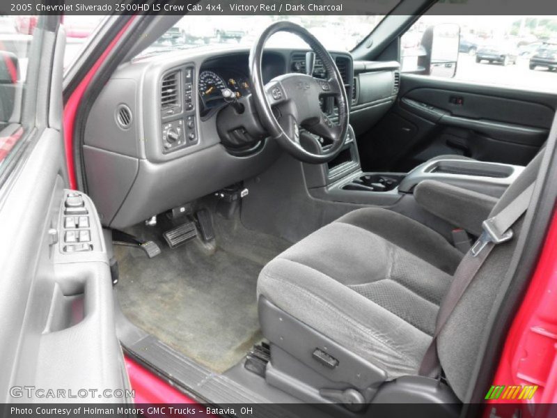 Victory Red / Dark Charcoal 2005 Chevrolet Silverado 2500HD LS Crew Cab 4x4