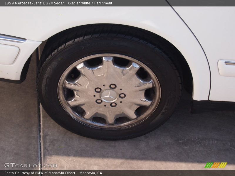 Glacier White / Parchment 1999 Mercedes-Benz E 320 Sedan