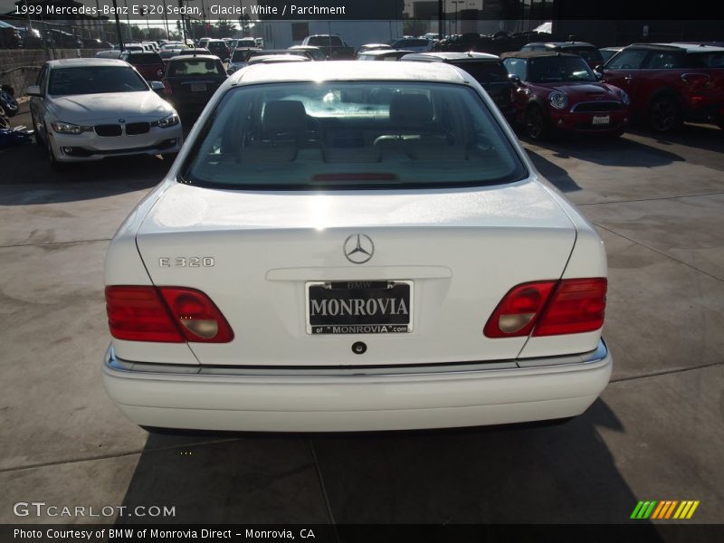 Glacier White / Parchment 1999 Mercedes-Benz E 320 Sedan