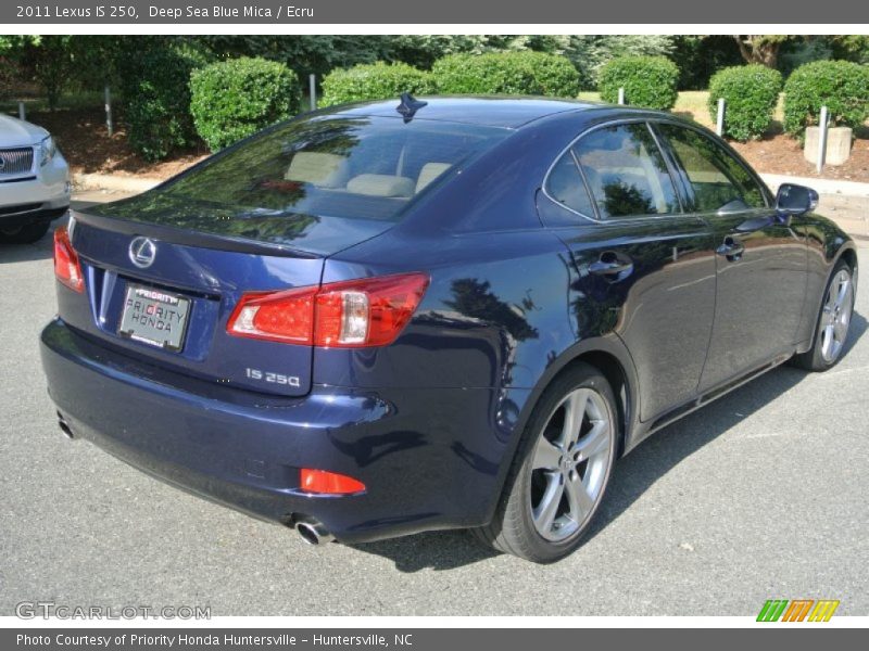 Deep Sea Blue Mica / Ecru 2011 Lexus IS 250