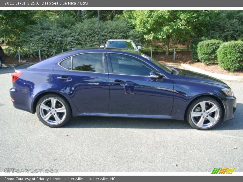 Deep Sea Blue Mica / Ecru 2011 Lexus IS 250