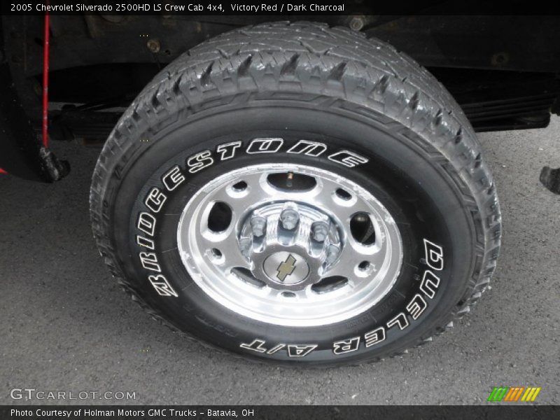 Victory Red / Dark Charcoal 2005 Chevrolet Silverado 2500HD LS Crew Cab 4x4