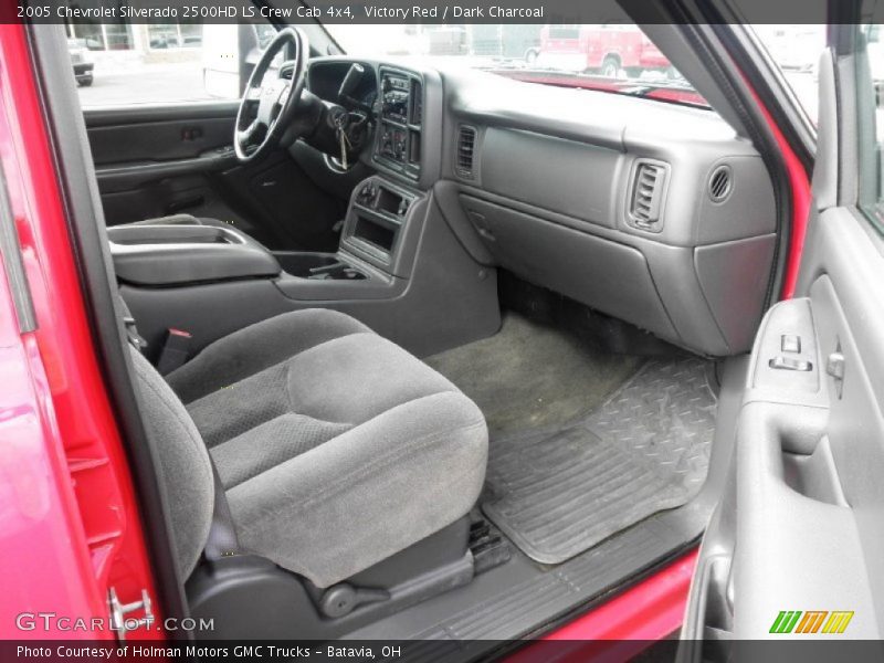 Victory Red / Dark Charcoal 2005 Chevrolet Silverado 2500HD LS Crew Cab 4x4