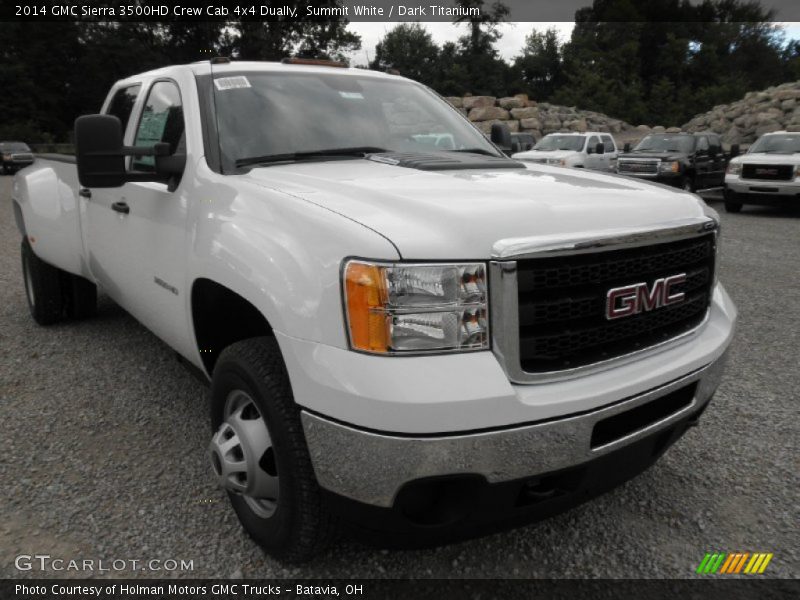 Front 3/4 View of 2014 Sierra 3500HD Crew Cab 4x4 Dually