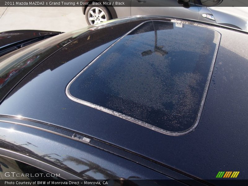 Black Mica / Black 2011 Mazda MAZDA3 s Grand Touring 4 Door