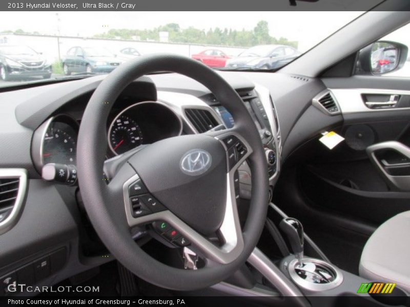 Ultra Black / Gray 2013 Hyundai Veloster