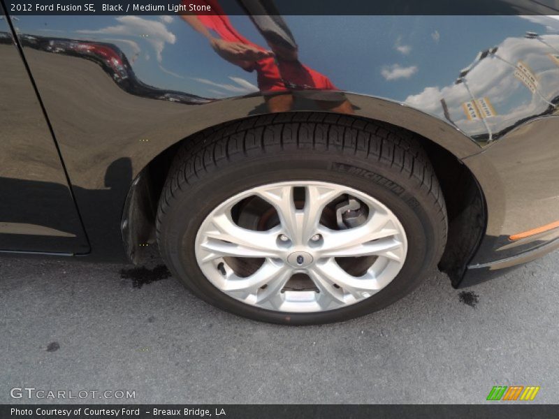 Black / Medium Light Stone 2012 Ford Fusion SE