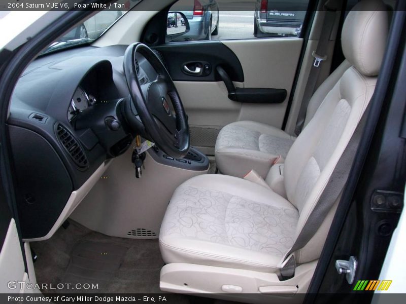Polar White / Tan 2004 Saturn VUE V6